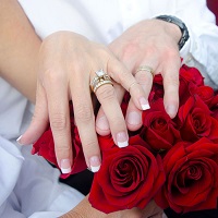 roses n rings 1340918 639x515